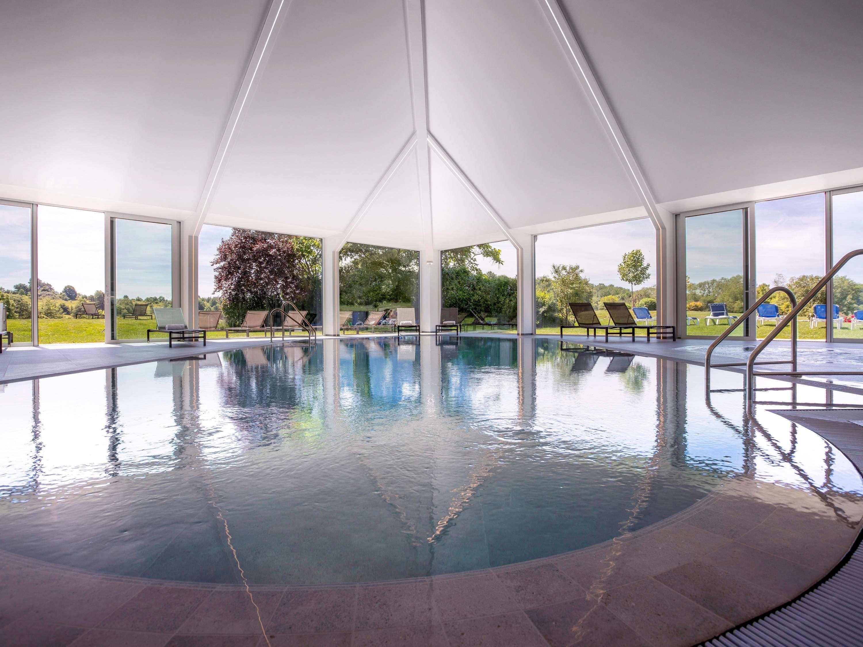 Hotel Mercure Luxembourg Kikuoka Golf & 4*