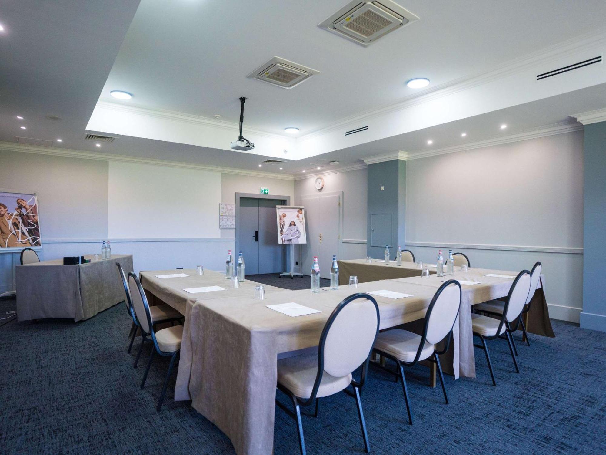 Mercure Luxembourg Kikuoka Golf & 4*