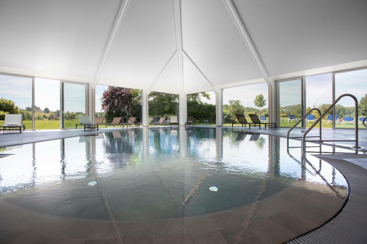 Hotel Mercure Luxembourg Kikuoka Golf & Canach
